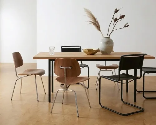 Færdigt rum med linoleumsgulv